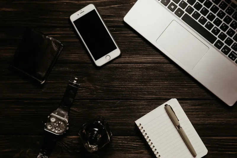 Plan the Funeral, Not the Purchase: Why Your Gadgets Need a Retirement Date Before They Need a Warranty